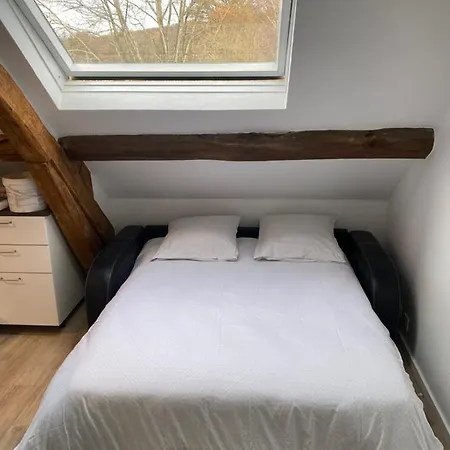 2 Pieces Les Ecuries Du Chateau * Bonnelles