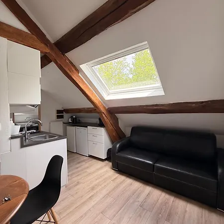 2 Pieces Les Ecuries Du Chateau Apartment Bonnelles